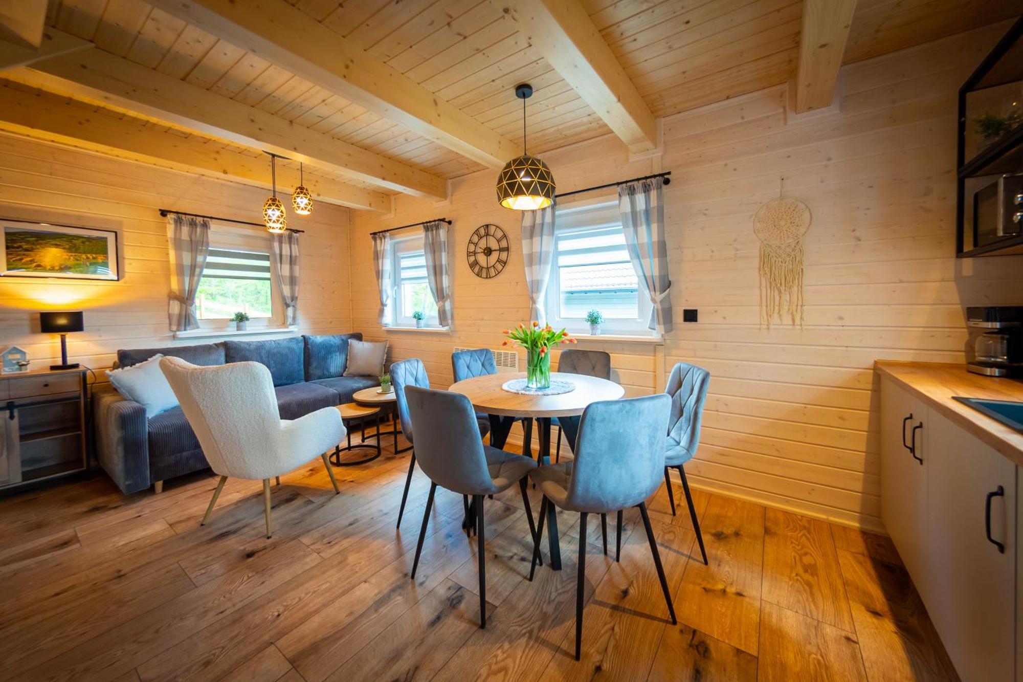 Ferienhaus U Sosny - Nowoczesne Na Wylacznosc, Spokojna Okolica Blisko Lasu I Szlaku, 1,2 Km Od Centrum Brennej *