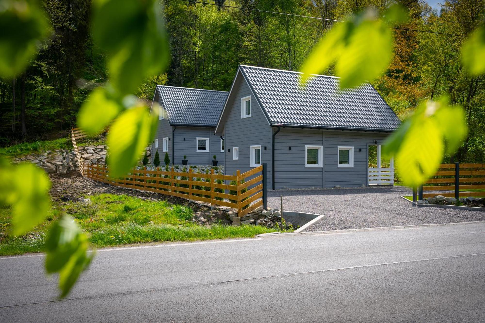 Ferienhaus U Sosny - Nowoczesne Na Wylacznosc, Spokojna Okolica Blisko Lasu I Szlaku, 1,2 Km Od Centrum Brennej Brenna